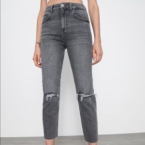 ZARA SKINNY GREY JEANS WITH SLITS AT KNEE